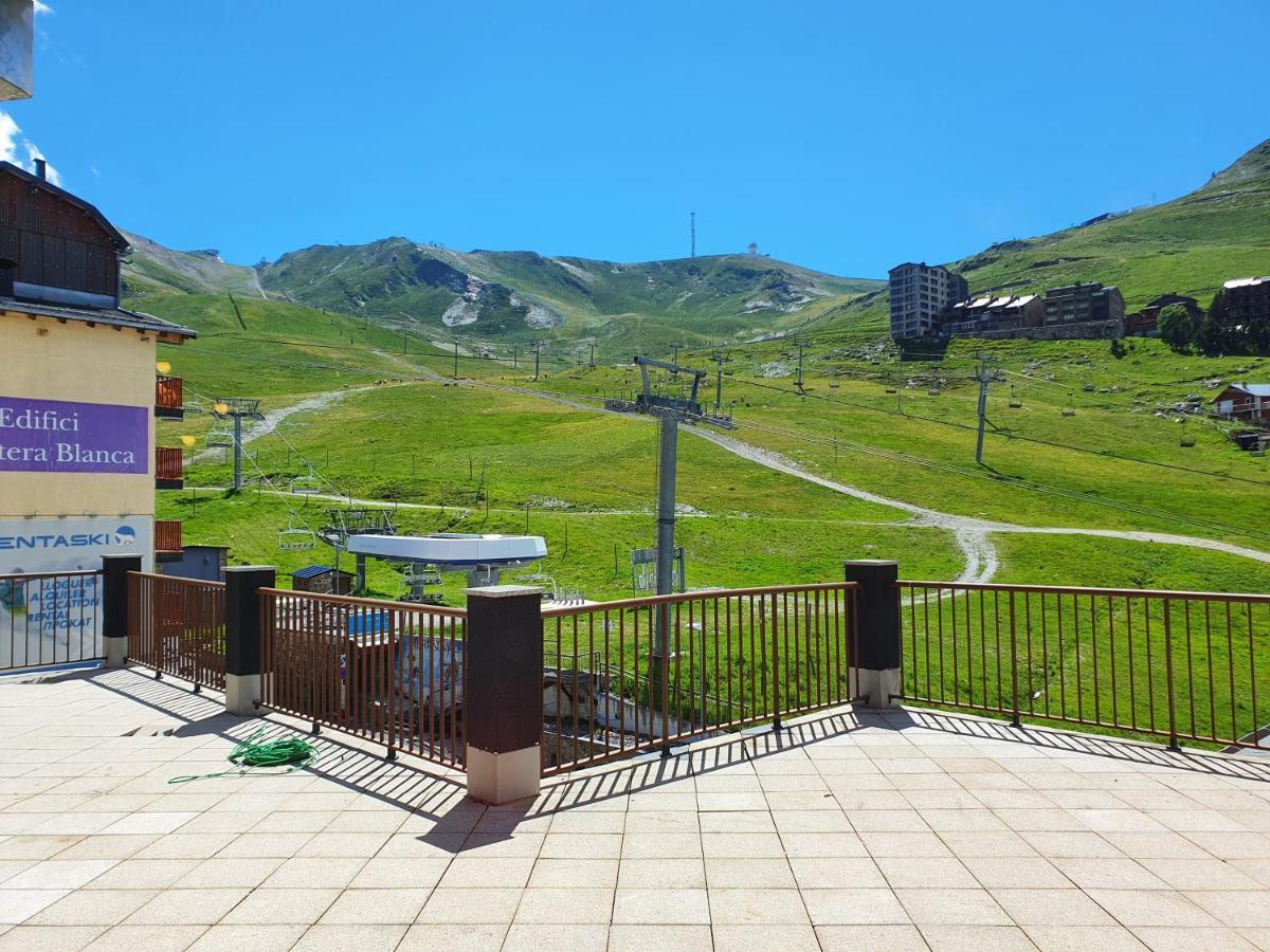 Apartamentos Grifovacances Tres Estrelles Club Пас-де-ла-Каса Экстерьер фото